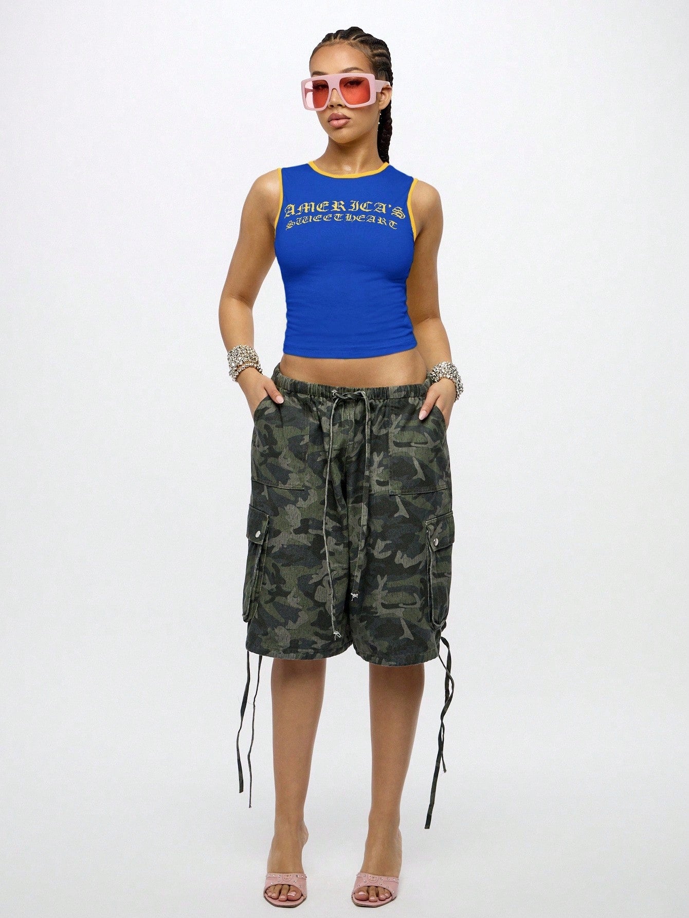 Orangina SumWon Navy Blue with Yellow Trim crop tank, product photo 3
